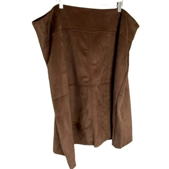 Chaps 24W plus-size stretch brown Faux suede skirt‎ New - Picture 3 of 8